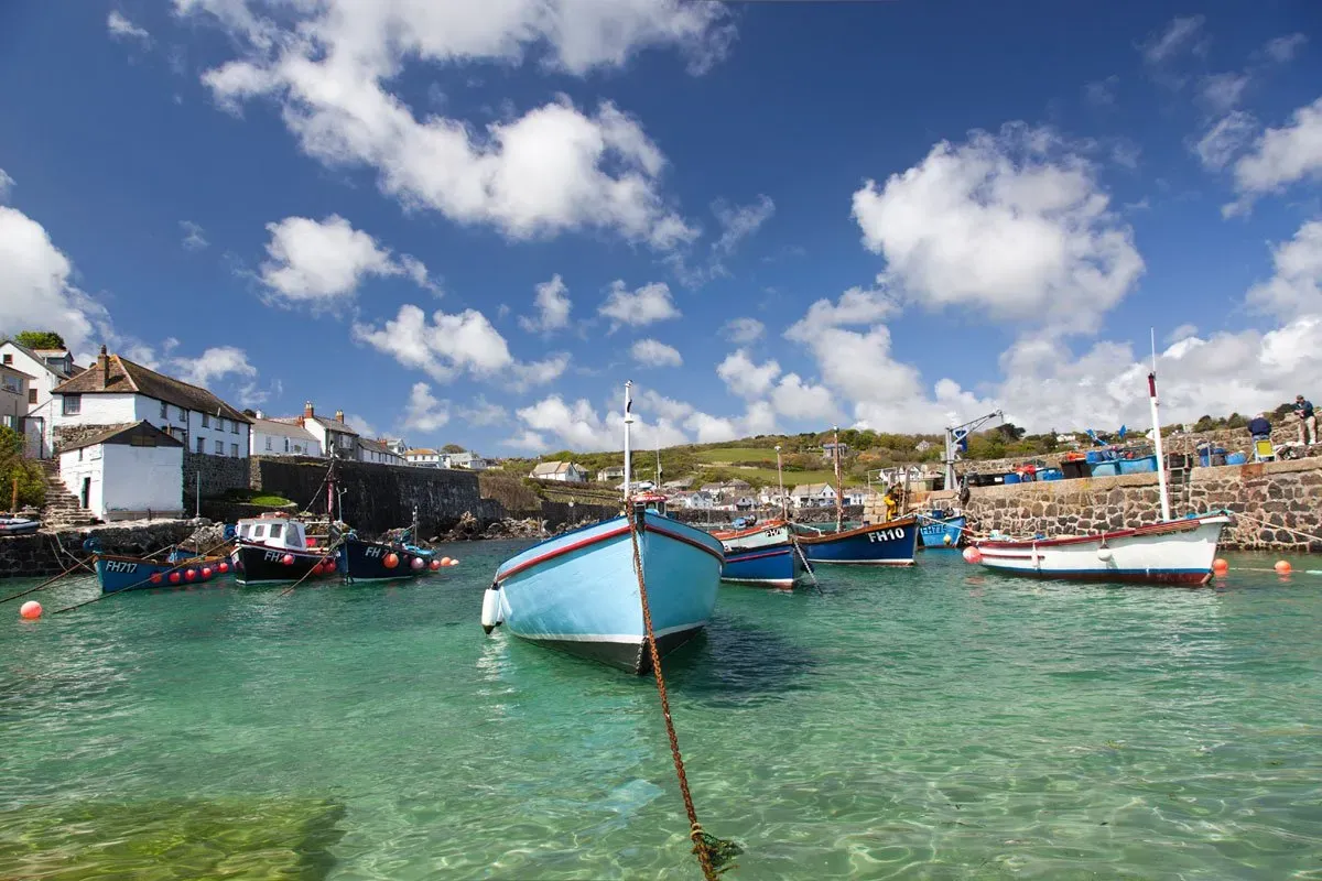 coverack-harbour_2-1920w.webp