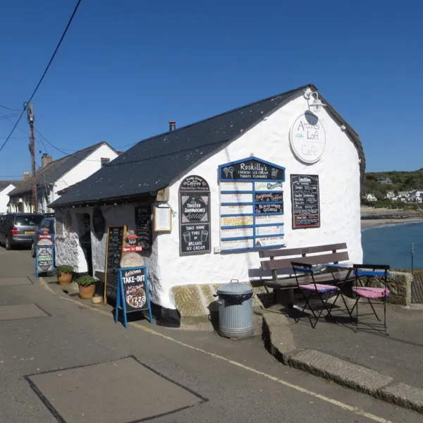 Fat Apples Cafe near Little Trevothan