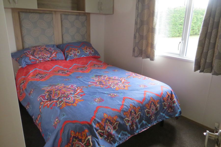 Main Bedroom.JPG