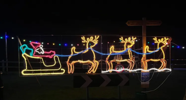VISITING FAMILY FOR CHRISTMAS?  ACCOMMODATION NEAR COVERACK